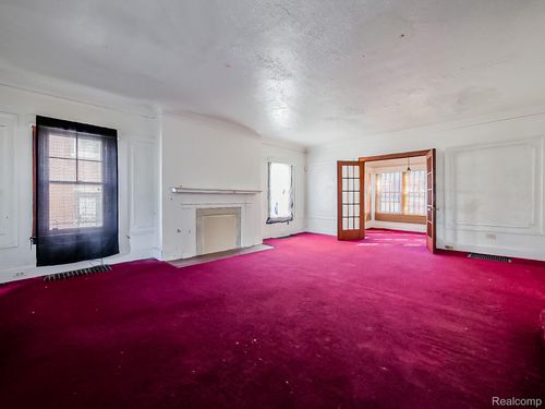 139 Puritan St, Highland Park, MI, 48203-2730 | Card Image