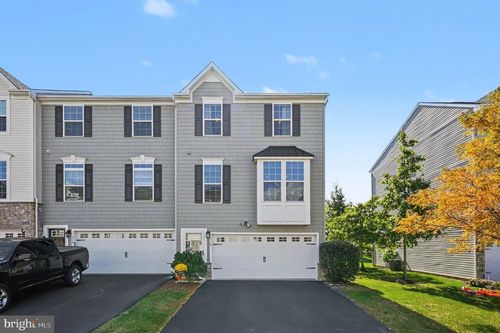 312 Pin Oak Ln, PERKASIE, PA, 18944-1257 | Card Image