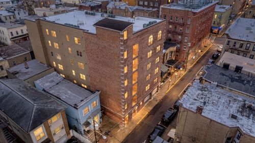 apt-303-413-415 9th St, Union City, NJ, 07087-9129 | Card Image