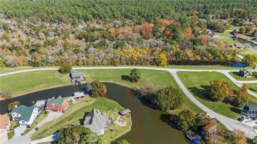 60 Wildwood Lake Dr, Huntsville, TX, 77340-1413 | Card Image