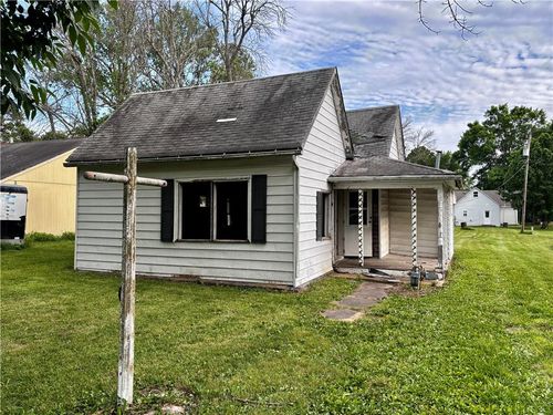 316 E Maple St, Drexel, MO, 64742-8237 | Card Image
