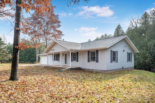 10600 E Cranberry Lake Road, Gladwin, MI, 48624 | Card Image