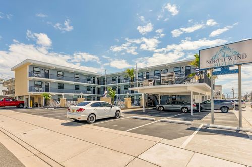 302-401 Ocean Ave, North Wildwood, NJ, 08260-5858 | Card Image