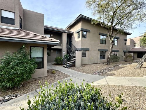 13104-5855 N Kolb Rd, Tucson, AZ, 85750-0989 | Card Image