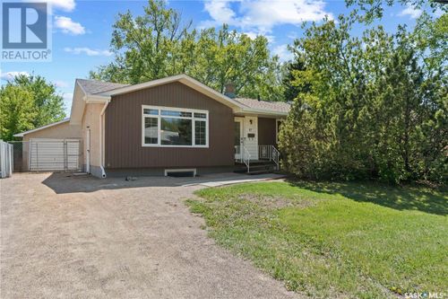 87 Elmview Rd, Regina, SK, S4R0B4 | Card Image