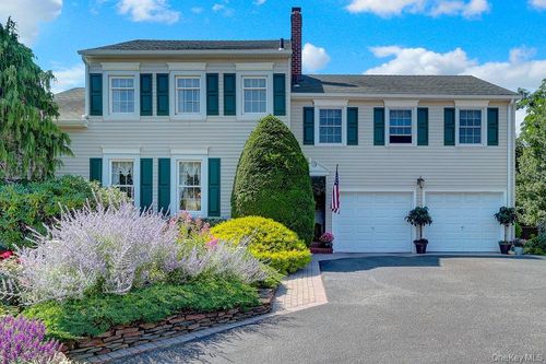 4394 Merrick Rd, Massapequa, NY, 11758-6004 | Card Image