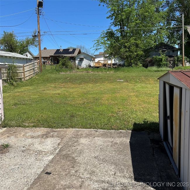 1003 N Grant Ave, House other with 2 bedrooms, 2 bathrooms and null parking in Sand Springs OK | Image 21