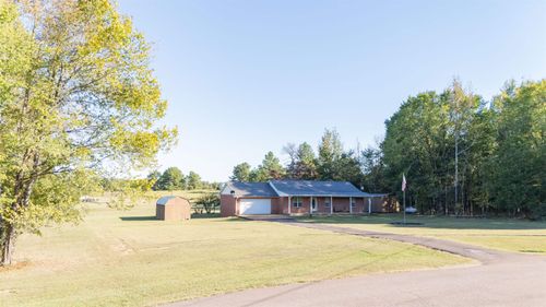 120 Welcome Ussery Dr, Saulsbury, TN, 38067-7010 | Card Image