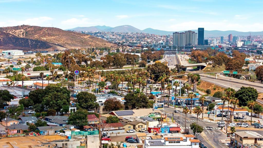 Residential Income in San Ysidro 3
