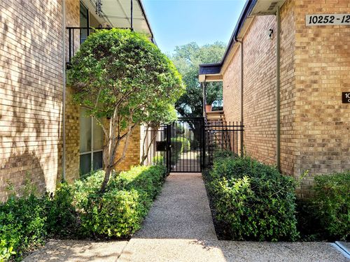 apt-a-10248 Regal Oaks Dr, Dallas, TX, 75230-4959 | Card Image