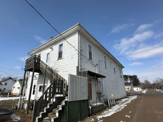 57828 Us Highway 50, Home with 6 bedrooms, 3 bathrooms and null parking in Mc Arthur OH | Image 5