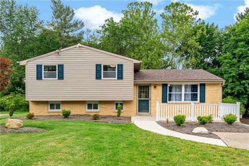 104 Lingay Dr, Ross Twp, PA, 15116 | Card Image