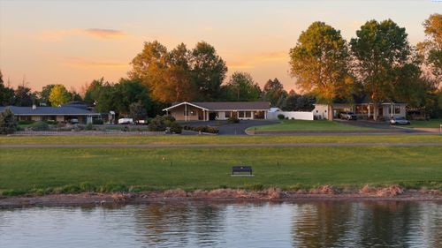 419 N Rd 52, Pasco, WA, 99301 | Card Image