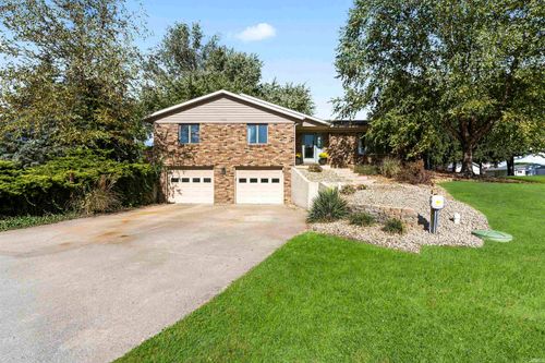 106 Ems C30 Ln, Warsaw, IN, 46582-9171 | Card Image