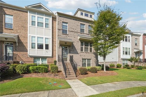 2590 Village Place Dr, Duluth, GA, 30096-4041 | Card Image