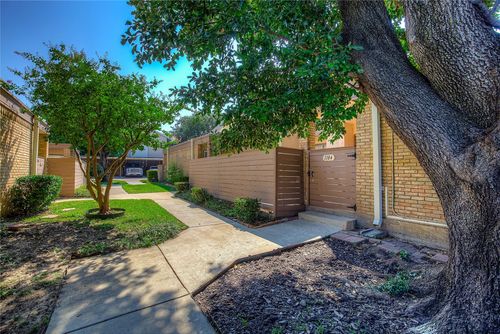 apt-1184-3121 Park Ln, Dallas, TX, 75220-2760 | Card Image