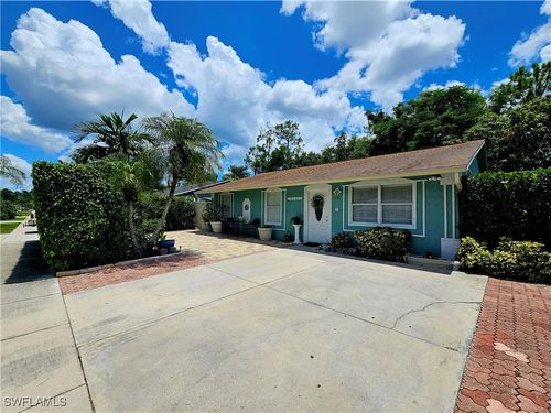 12043 Sitterley St, NAPLES, FL, 34113-7925 | Card Image