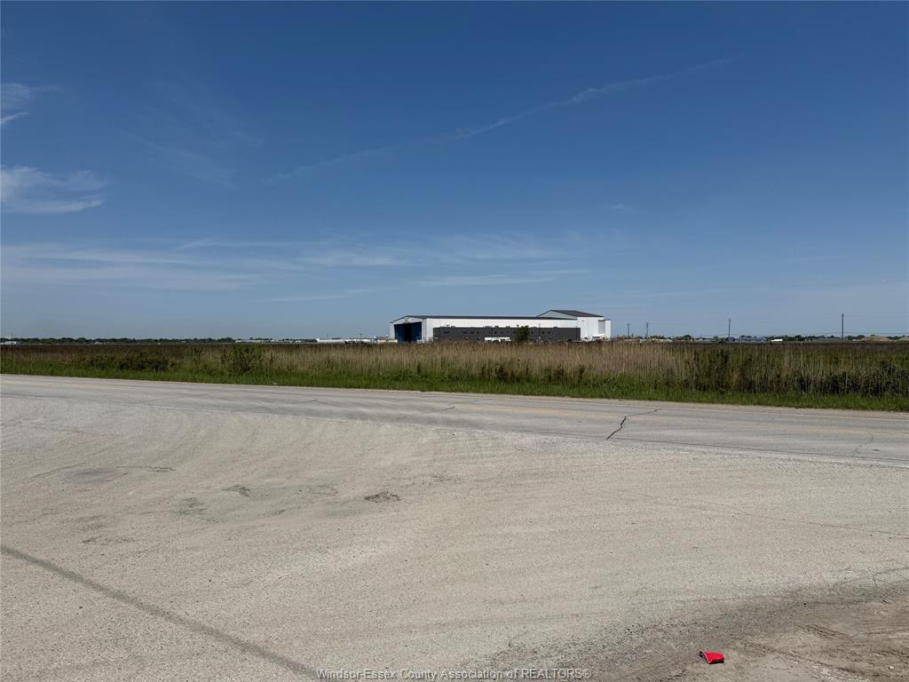 Commercial Sale in Tecumseh 2