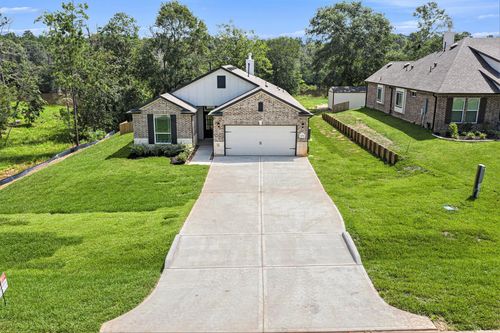 11739 Oakwood Ranch Dr, Willis, TX, 77378-9906 | Card Image