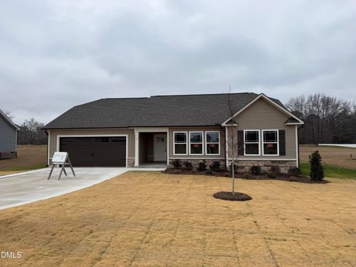 61 Maxwell Farm Ln, Selma, NC, 27576-4402 | Card Image