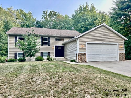 993 W Tyler Rd, Muskegon, MI, 49445-9331 | Card Image