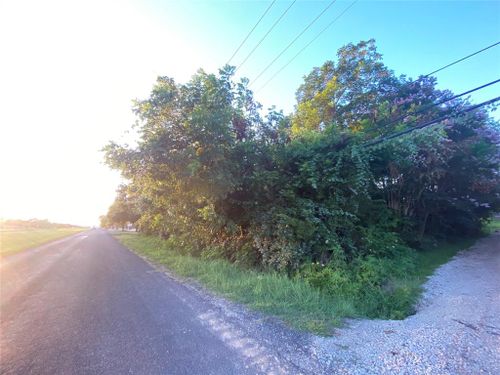 202 N Oak St, Texas City, TX, 77591-4514 | Card Image