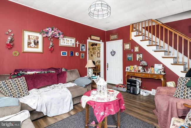 1011 W 4 Th St, Home with 3 bedrooms, 1 bathrooms and null parking in Florence NJ | Image 4