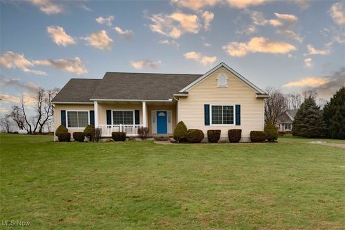 5653 Goodell Rd, Mantua, OH, 44255-9744 | Card Image