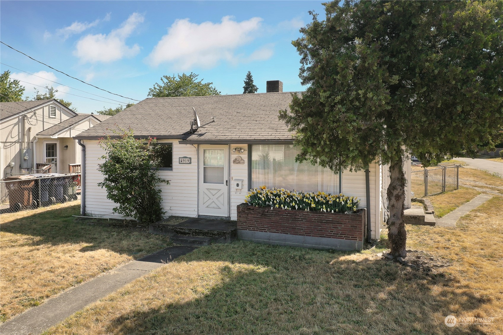 Cushman Ave, Tacoma, WA 98408