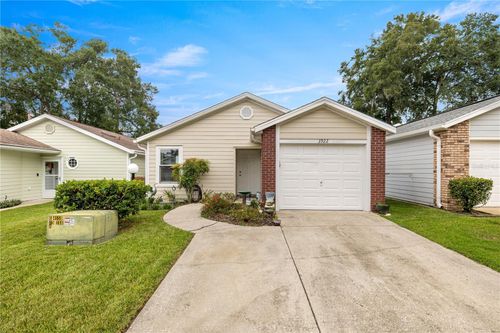 3922 Ne 22nd Ln, OCALA, FL, 34470-3157 | Card Image