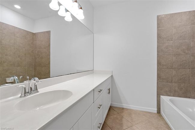 12559 Westhaven Way, Townhouse with 3 bedrooms, 3 bathrooms and null parking in FORT MYERS FL | Image 23
