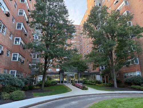 apt-404-4950 N Marine Dr, Chicago, IL, 60640-3911 | Card Image