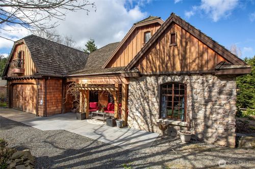 479 Fairway Dr, Friday Harbor, WA, 98250-9539 | Card Image