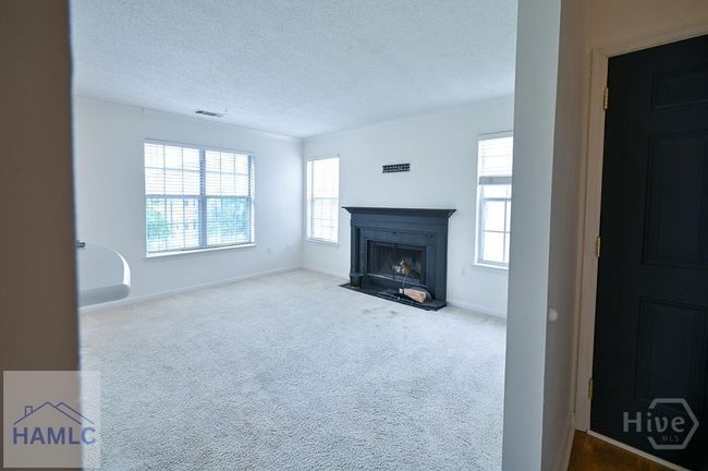APT-604 - 12300 Apache Ave, Townhouse with 2 bedrooms, 2 bathrooms and null parking in Savannah GA | Image 5