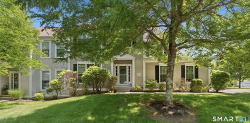 224 Sterling Dr, Newington, CT, 06111-2262 | Card Image
