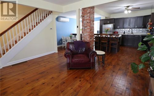 68 Bayfield St, Charlottetown, PE, C1A2G6 | Card Image