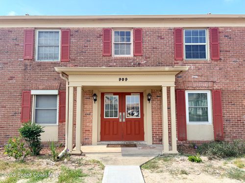 c-909 S Colonial Ct, Indian Harbour Beach, FL, 32937-2587 | Card Image