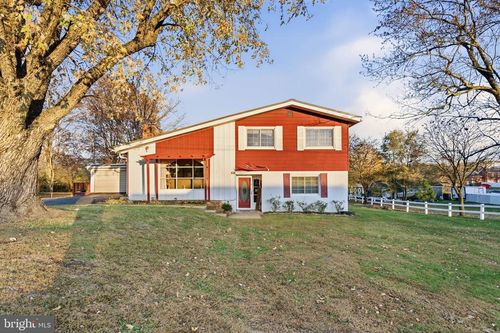 68 Talbott Ave, MARTINSBURG, WV, 25405-0035 | Card Image