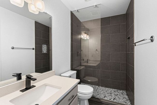 B - 1803 Maple Ave, Home with 2 bedrooms, 2 bathrooms and 2 parking in Austin TX | Image 10