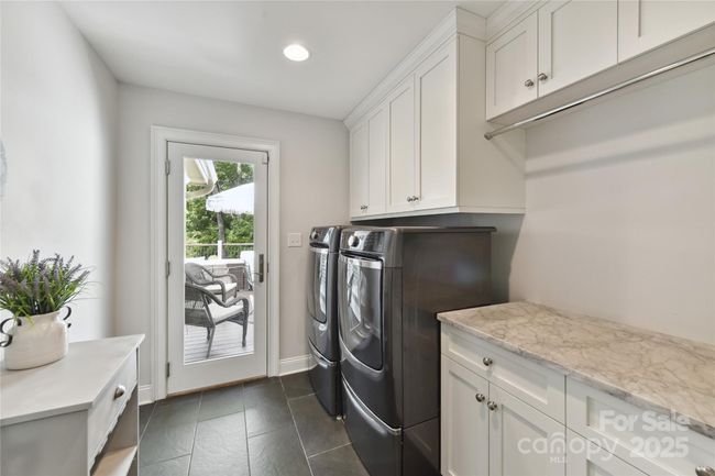 Huge laundry room | Image 40