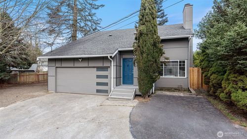 5909 Glenwood Ave, Everett, WA, 98203-3032 | Card Image