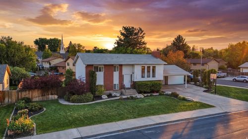 1055 N 1000 W, Provo, UT, 84604-3124 | Card Image