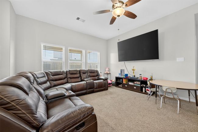 7615 Nevaeh Crest Path, House other with 3 bedrooms, 2 bathrooms and 2 parking in Houston TX | Image 10