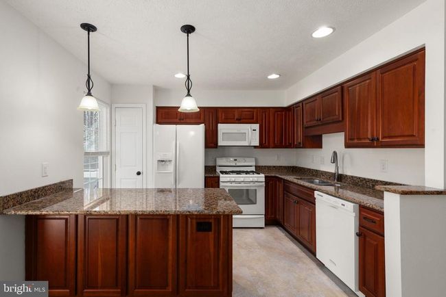 3105 Hidden Ridge Ter, Townhouse with 3 bedrooms, 2 bathrooms and null parking in ABINGDON MD | Image 6