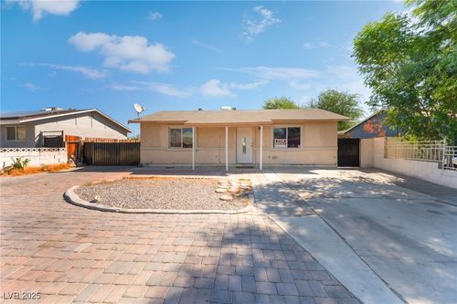 3712 Loyola St, North Las Vegas, NV, 89030-4400 | Card Image