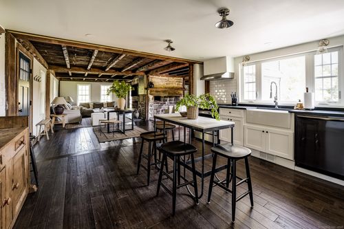 740 Little City Rd, Higganum, CT, 06441-4246 | Card Image