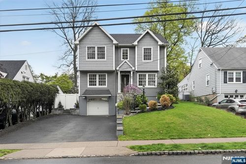 163 Myrtle Ave, Cedar Grove, NJ, 07009-1428 | Card Image