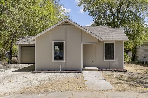 1108 N Catherine St, Terrell, TX, 75160-1804 | Card Image