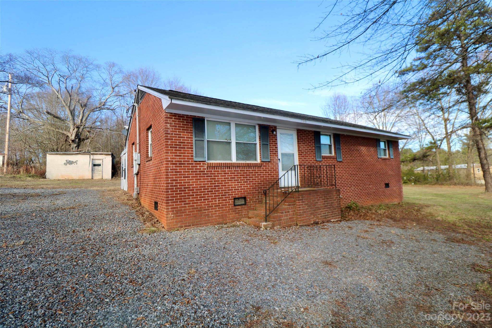 Jos Ln, Bessemer City, NC 28016