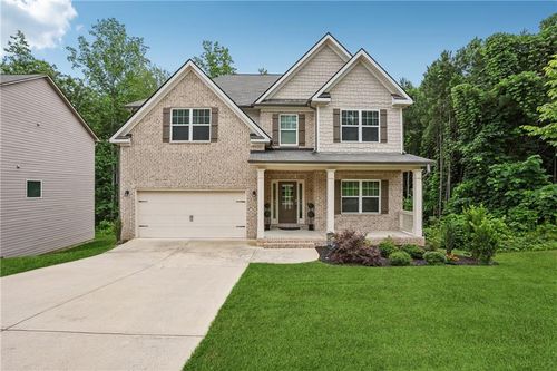 5662 Valley Loop, Fairburn, GA, 30213-7957 | Card Image